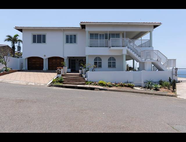 7 BEDROOM HOUSE FOR SALE IN BLUFF